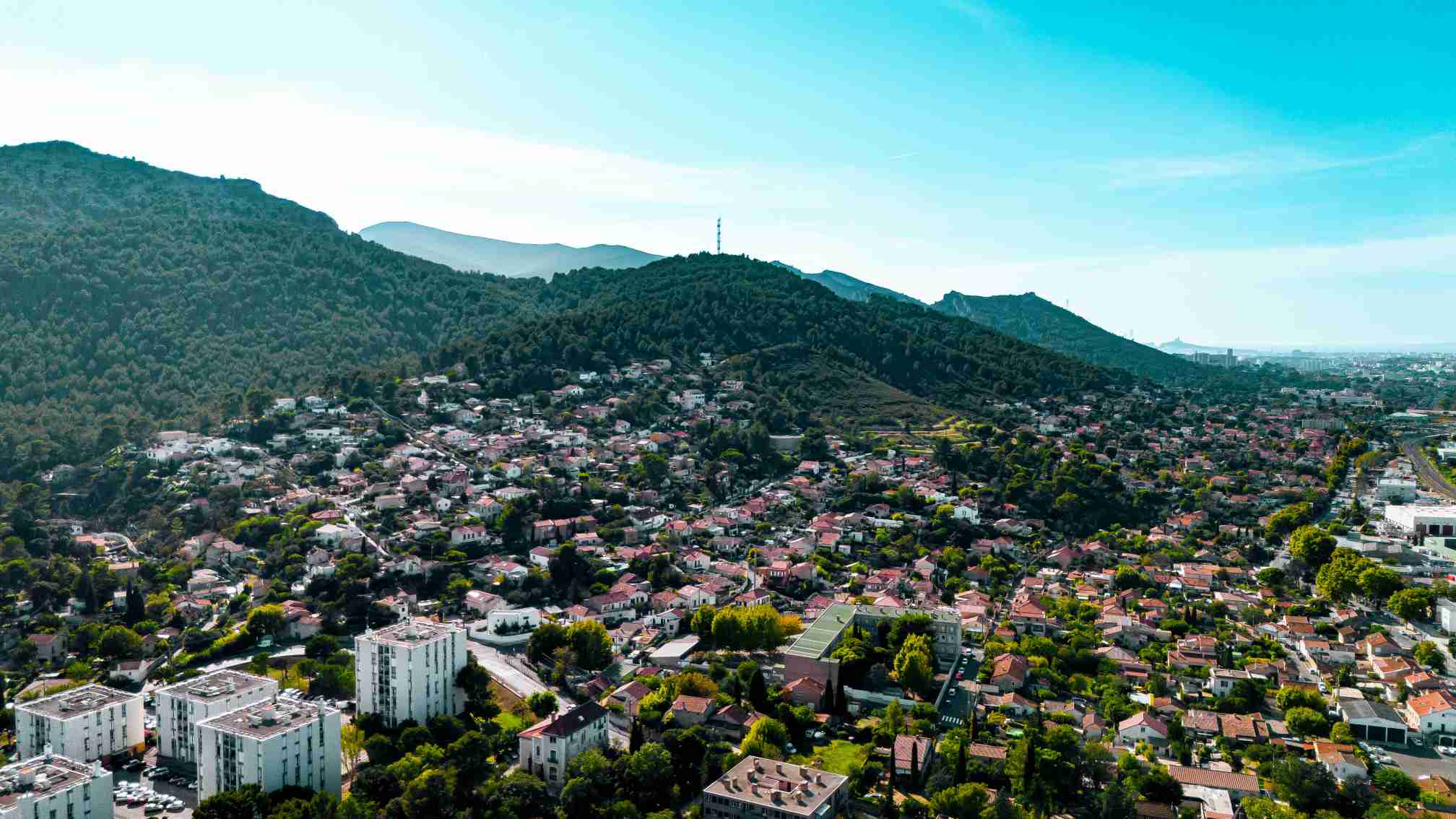 能耗在線監測系統，能源管理，一站式平臺，物聯網，互聯網，信息技術，遠程管理